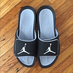 Nike Cushion Slide Sandals